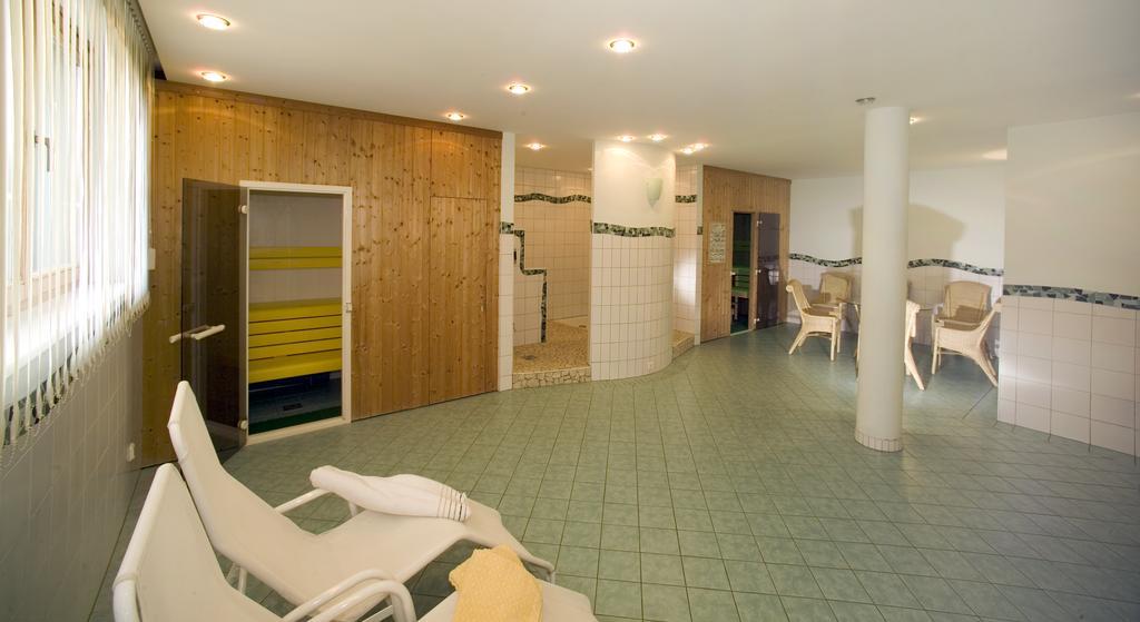 Gasthof Nindler Hotel Щайндорф ам Осиахер Зее Екстериор снимка